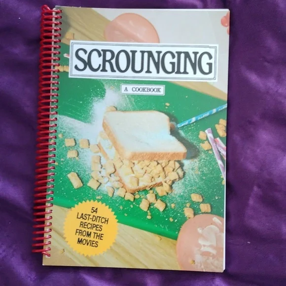 Maxxxine A24 zine with mini poster - Picture 6 of 8